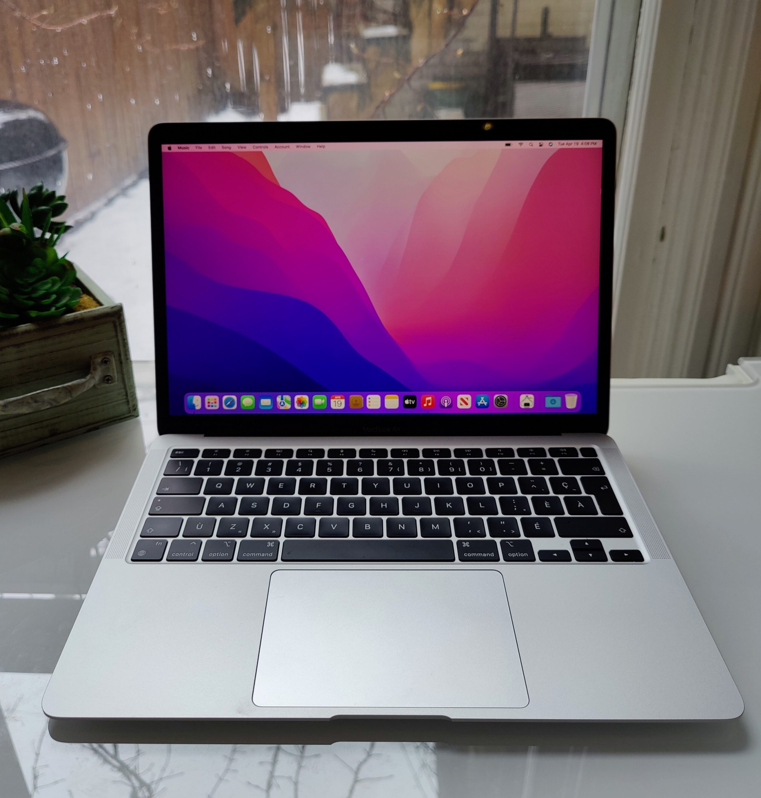 MacBook Air (13-inch, 2020) (M1, 8GB, 256GB) – Price Slice Canada